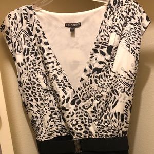 Express dress size L